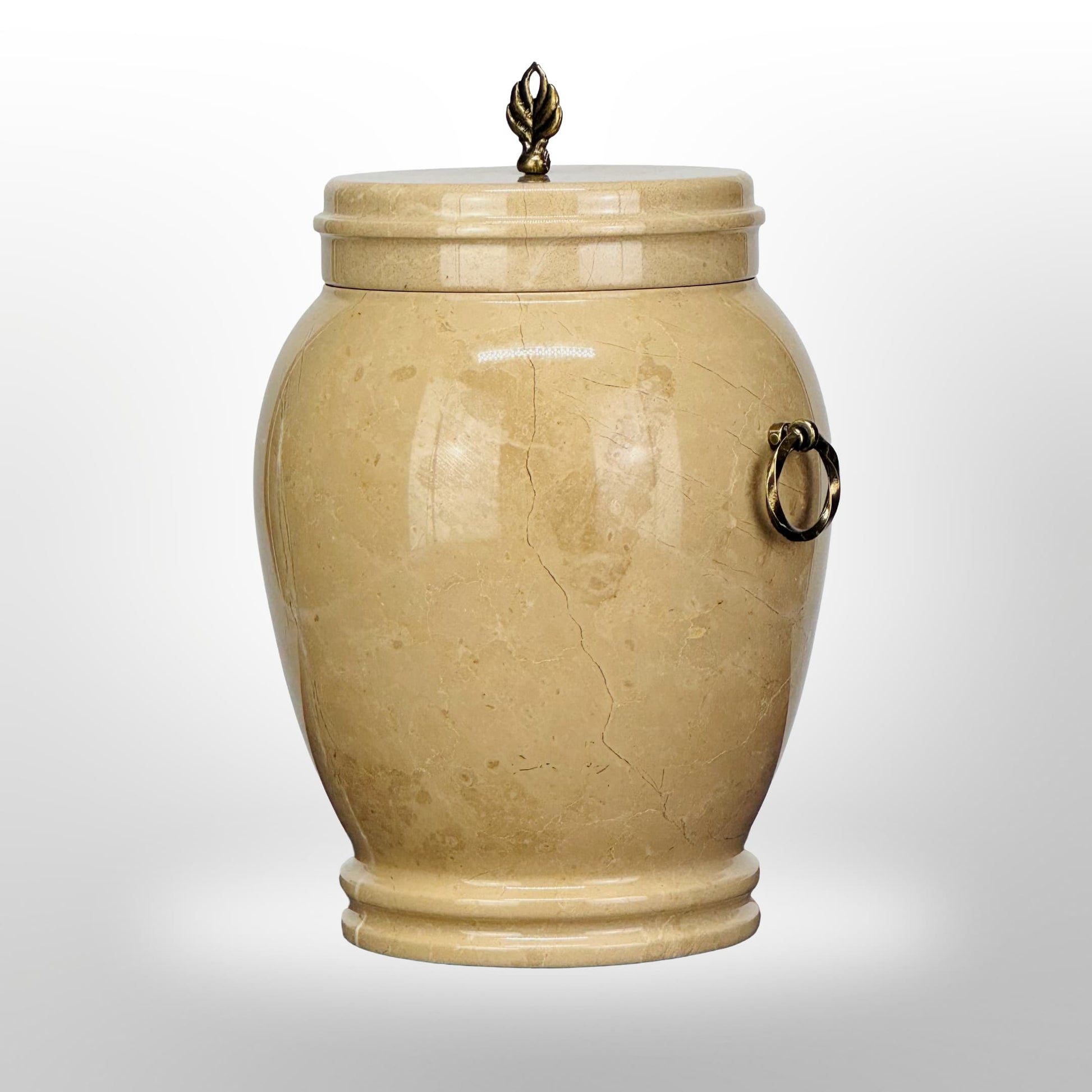 Beige Steinurne mit Griffen