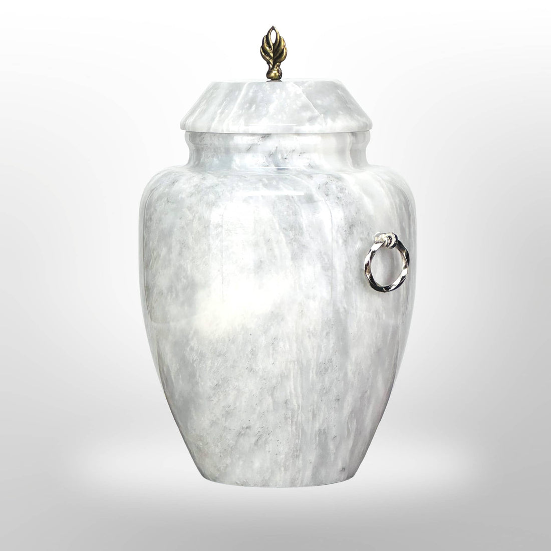 Graue Steinurne mit Griffen