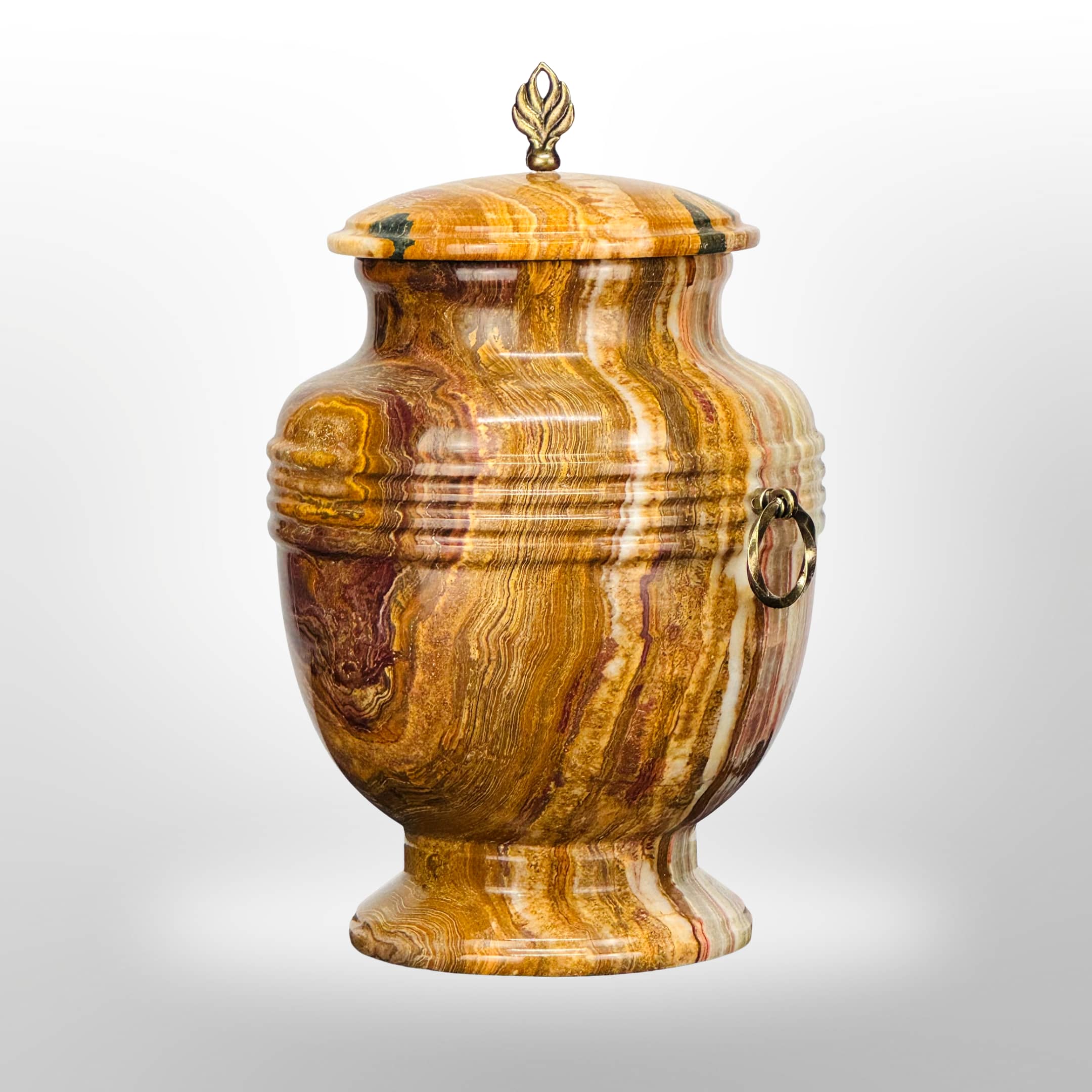 Steinurne aus Onyx in warmen Brauntönen