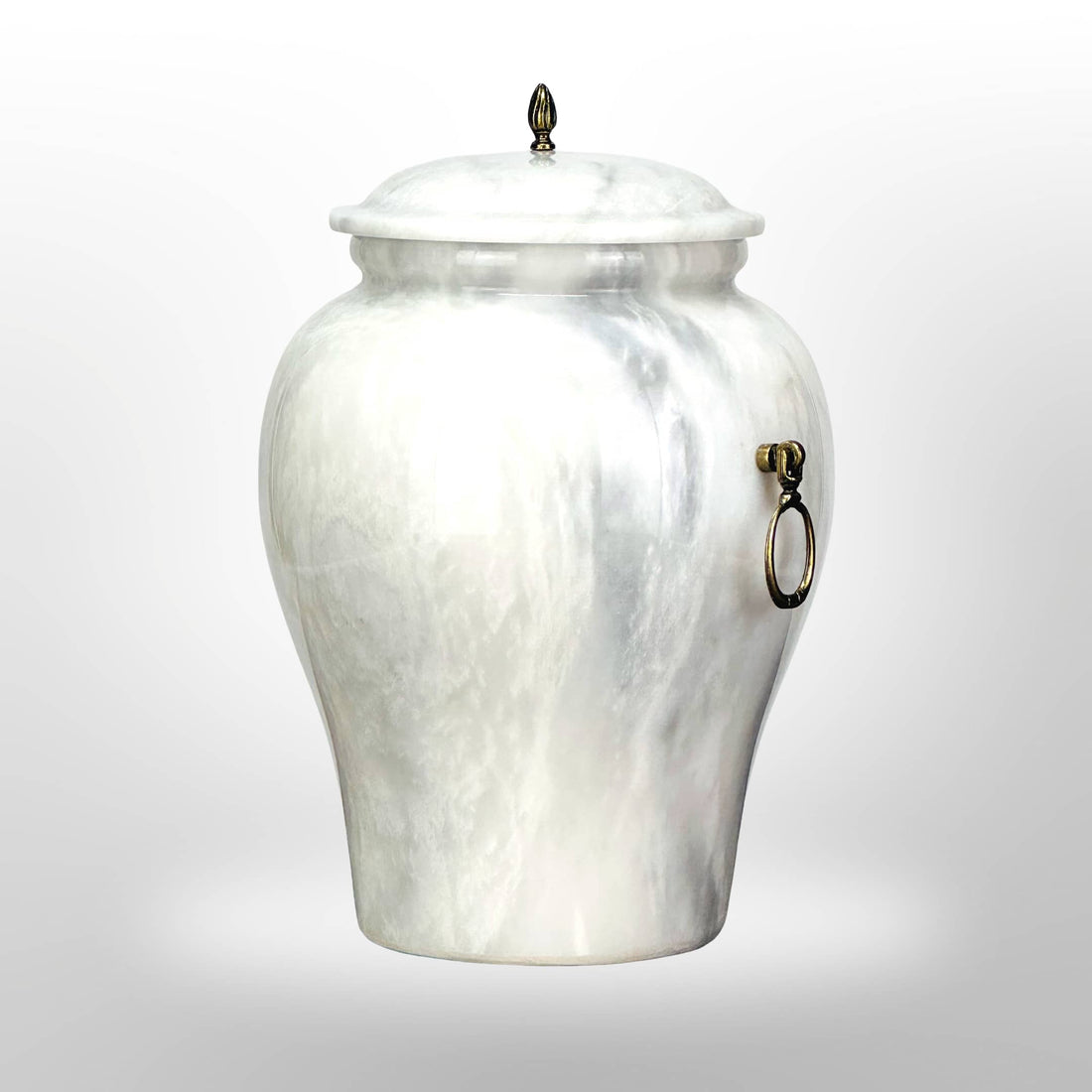 Weiße Urne aus Stein