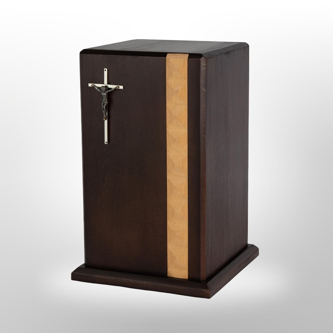 Dunkle Urne aus Holz