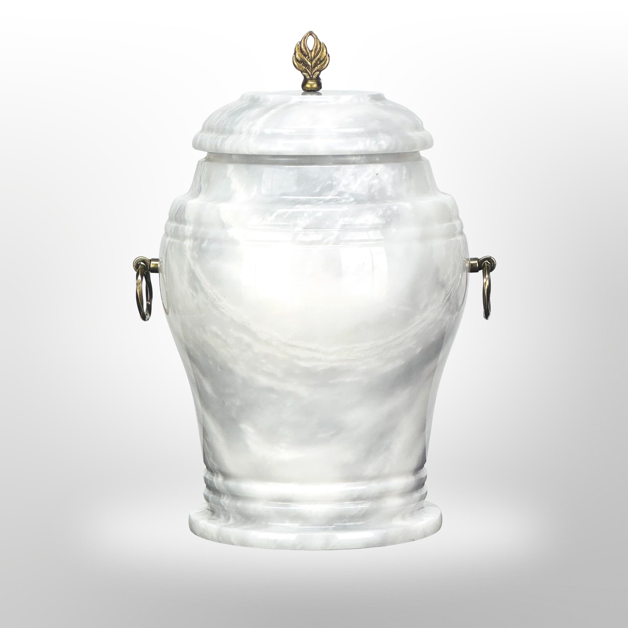 Marmorierte Steinurne mit Griffen