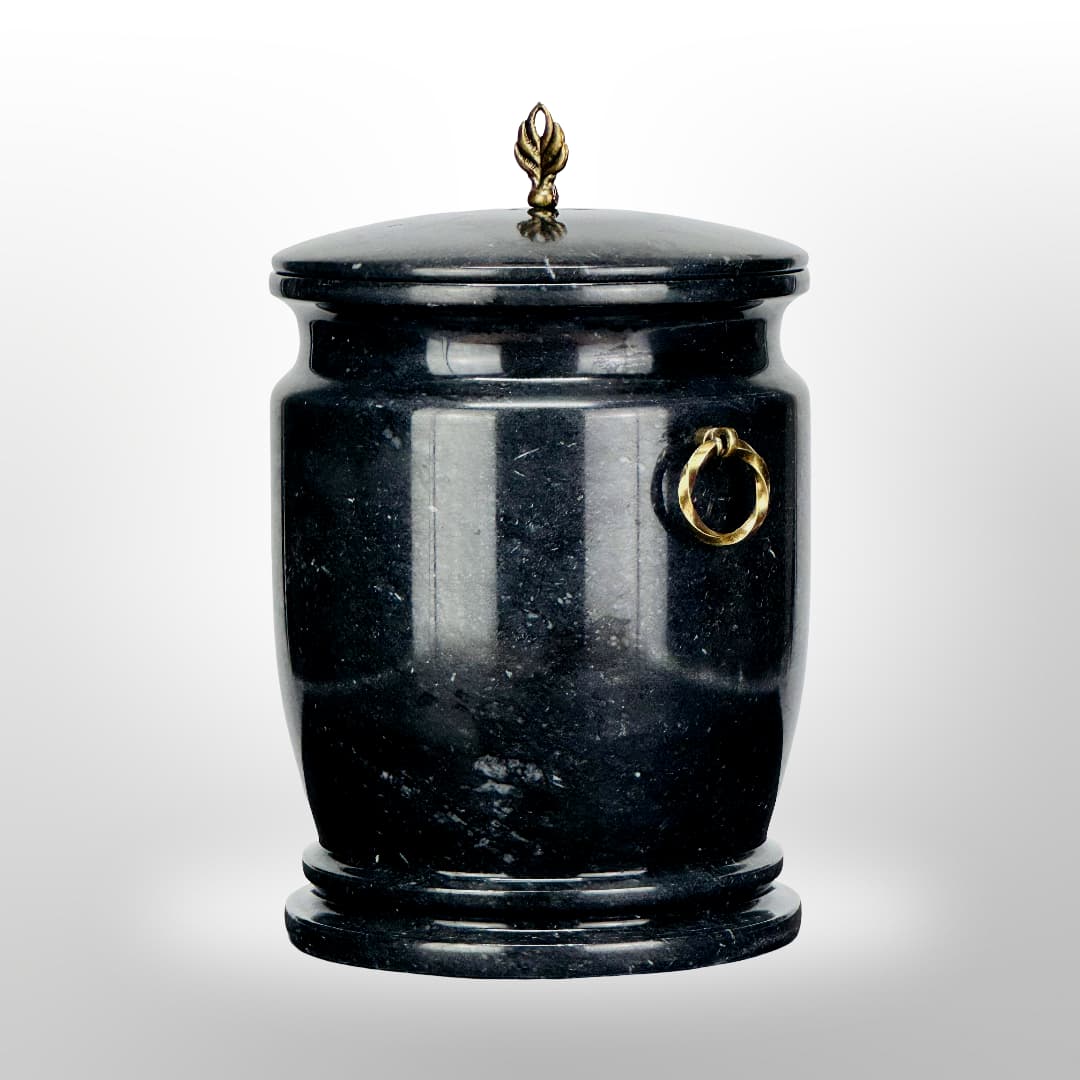 Stein Urne mit Griffen — Schwarz Naturstein