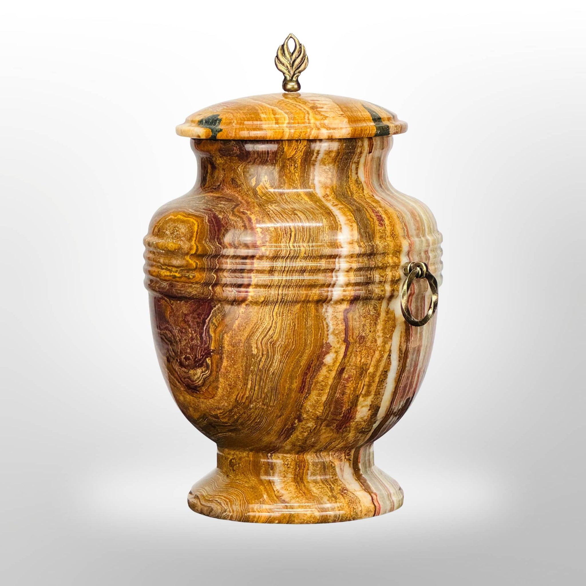 Steinurne aus Onyx in warmen Brauntönen