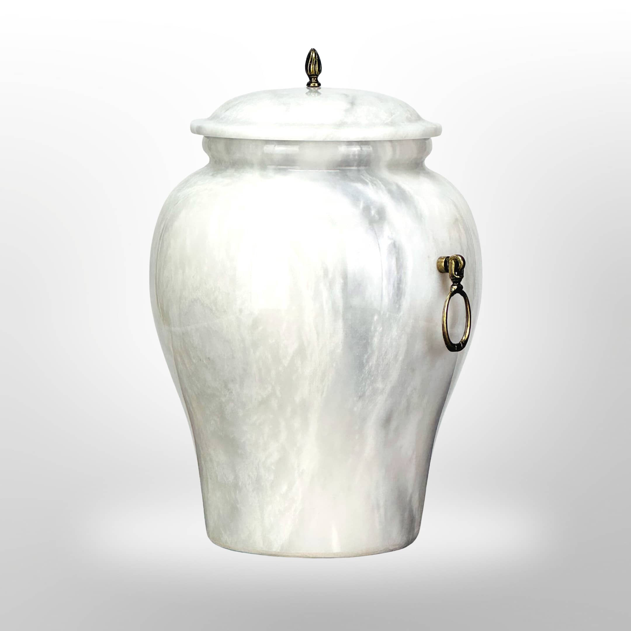 Weiße Urne aus Stein